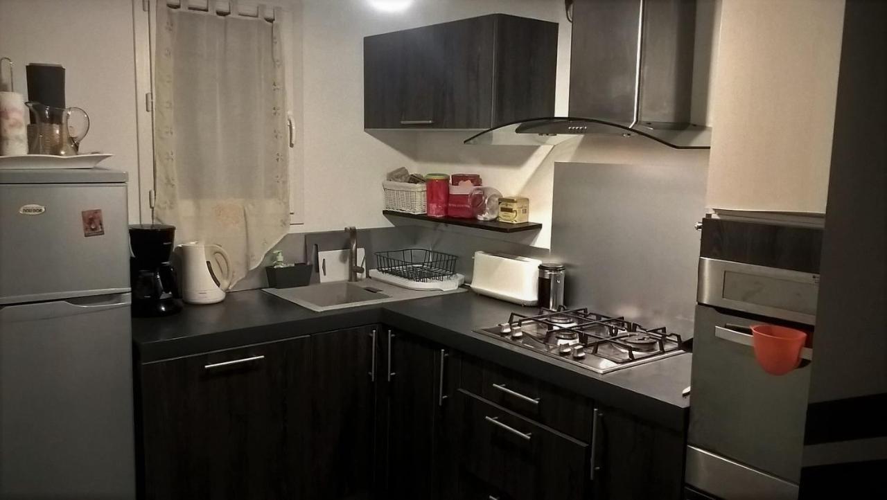 Maison Dans Beau Village Du Luberon Mérindol Eksteriør billede