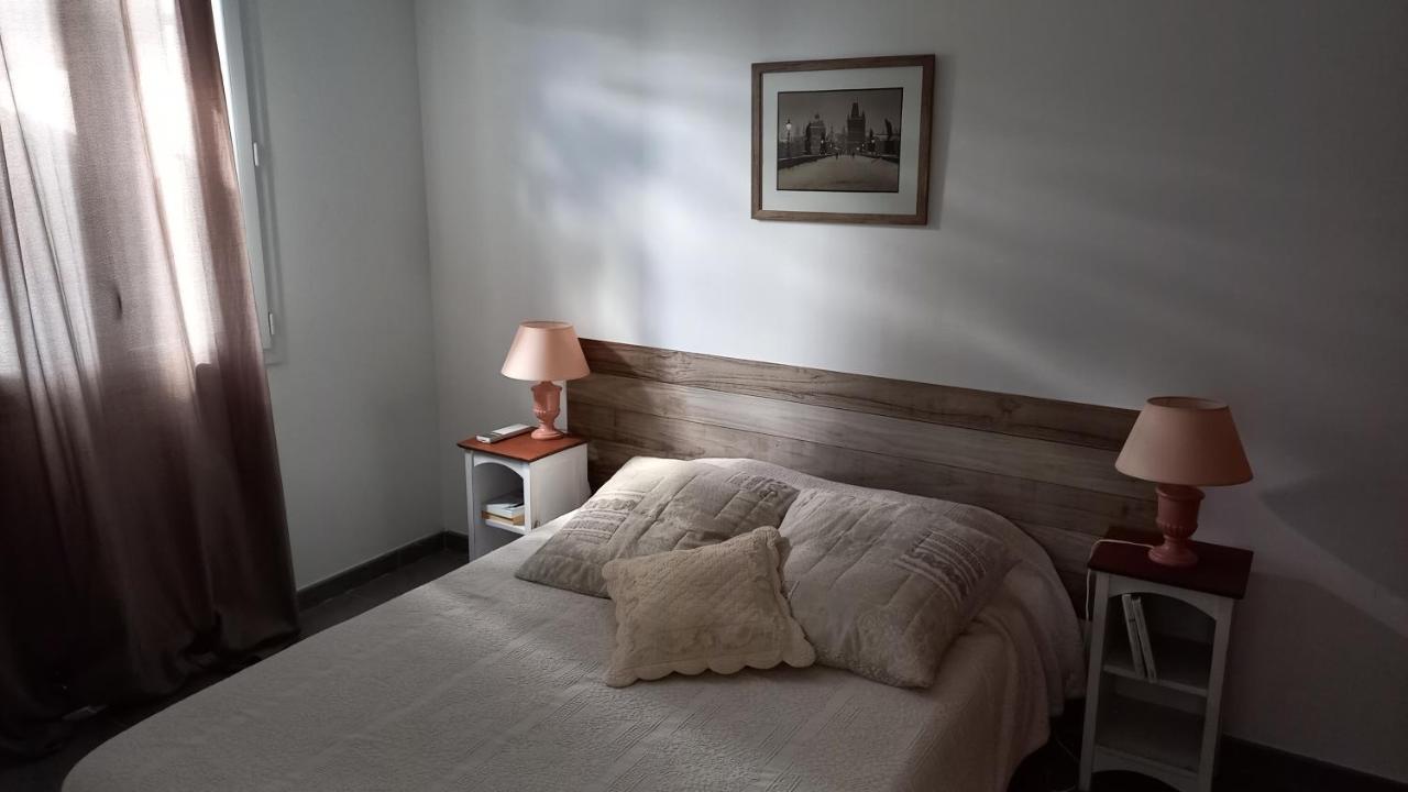 Maison Dans Beau Village Du Luberon Mérindol Eksteriør billede