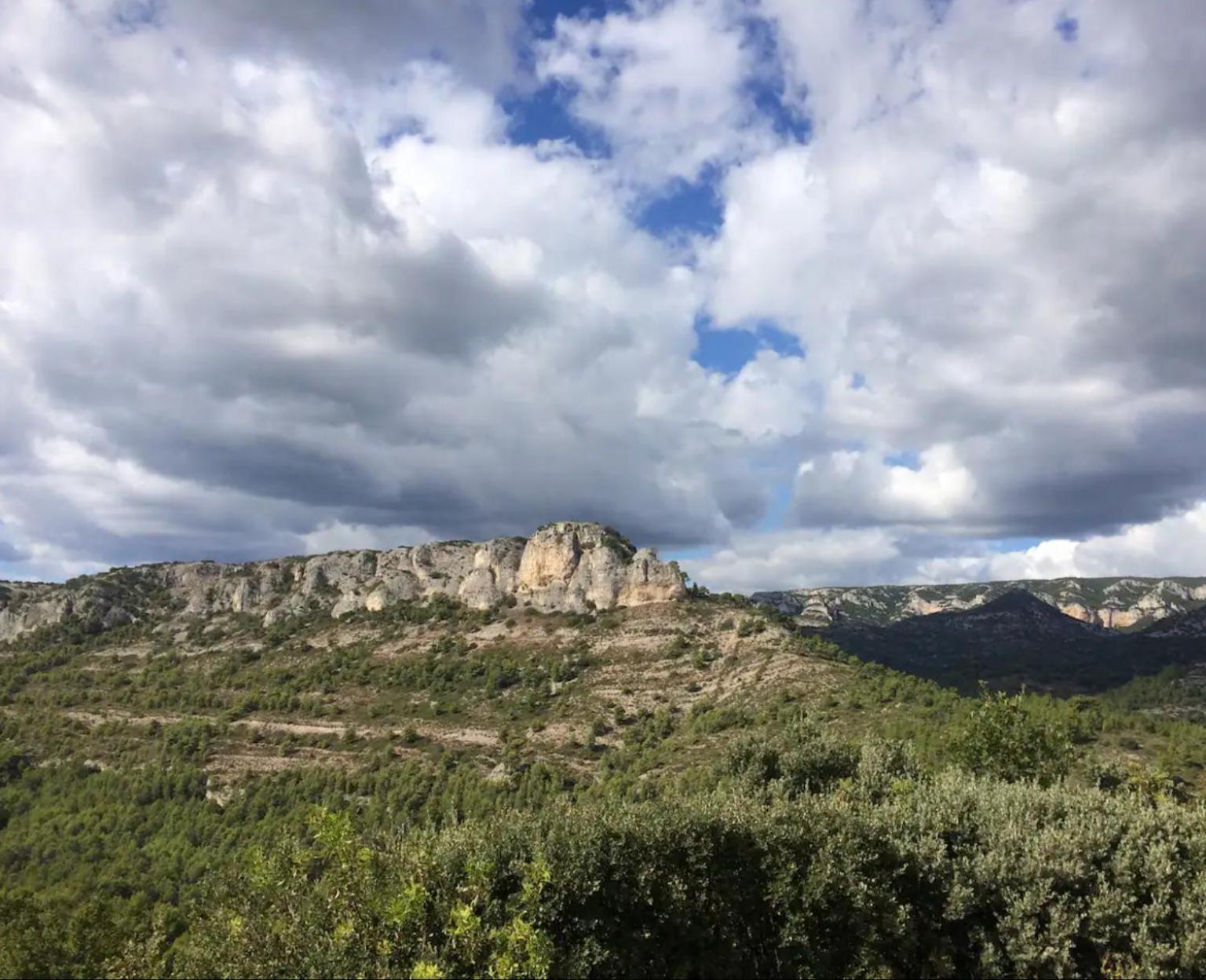 Maison Dans Beau Village Du Luberon Mérindol Eksteriør billede